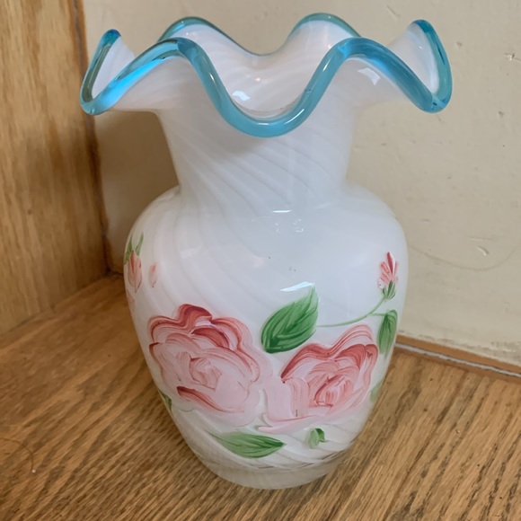 Glass Vase Hand painted. - Picture 2 of 4